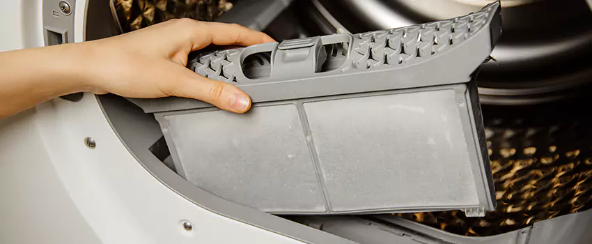 Signs Of A Clogged Dryer Lint Trap in White Oak, Maryland